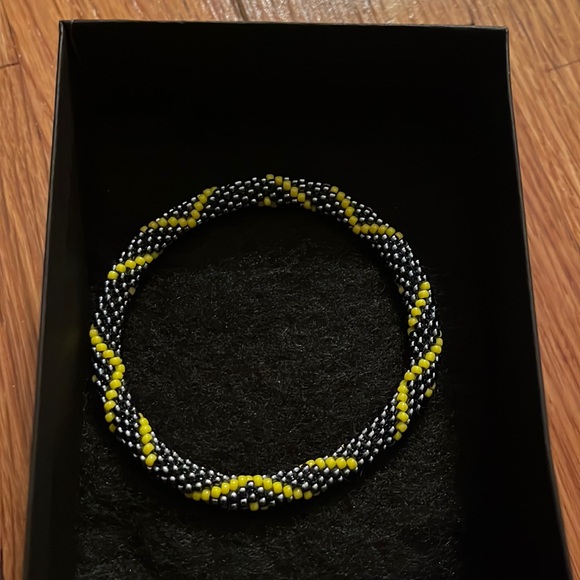 NWOT Sashka beaded large bracelet - Picture 1 of 3